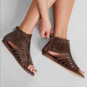 ROAN Pearl Gladiator Sandals